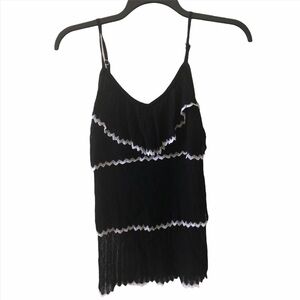 VTG Caché crocheted black tiered top